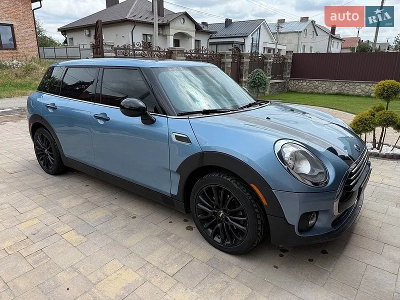 MINI Clubman