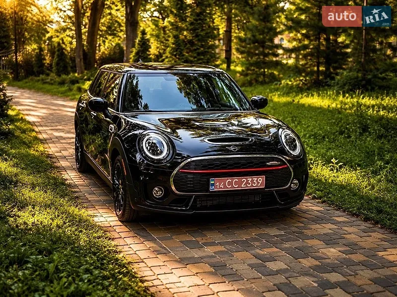MINI Clubman