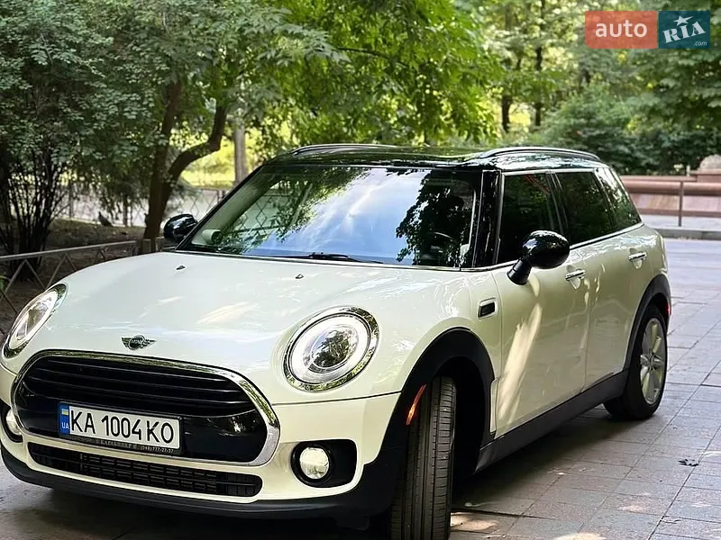 MINI Clubman