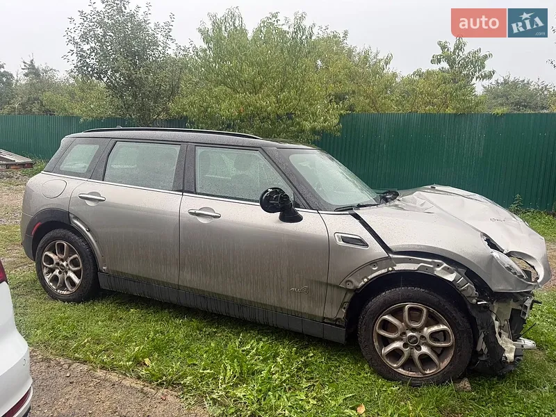 MINI Clubman