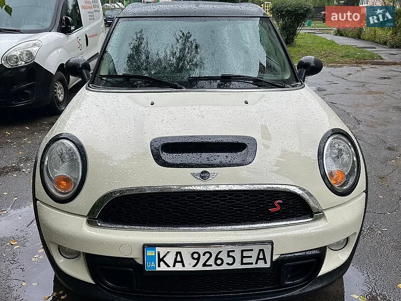 MINI Clubman 2013