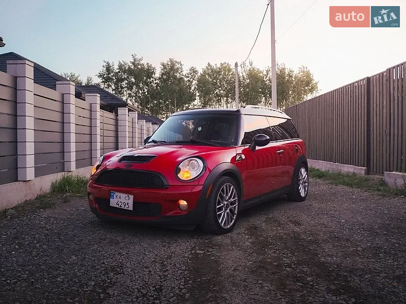 MINI Clubman