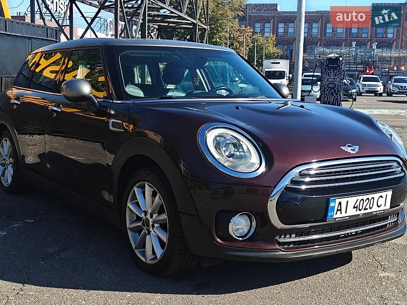 MINI Clubman