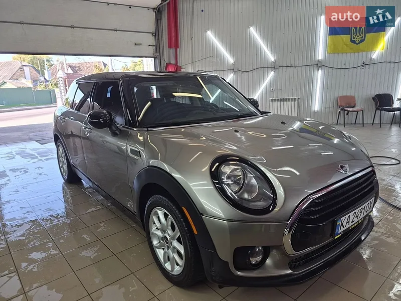 MINI Clubman
