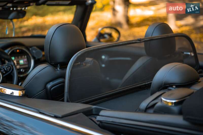 Кабриолет MINI Convertible 2016 в Одессе