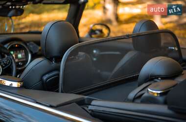 Кабриолет MINI Convertible 2016 в 