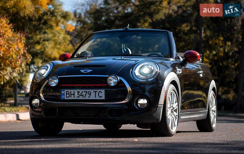 Кабриолет MINI Convertible 2016 в 