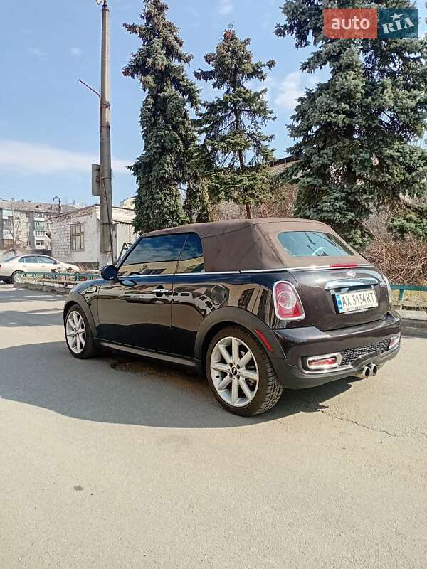 Кабріолет MINI Convertible 2012 в Києві