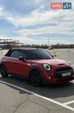 Кабриолет MINI Convertible 2018 в 