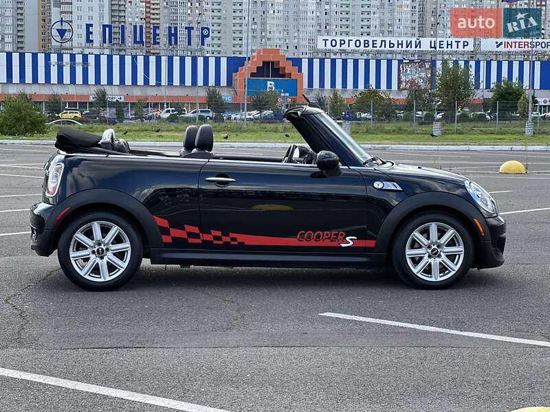 Кабриолет MINI Convertible 2011 в Киеве фото 7 Кабриолет MINI Convertible 2011 в Киеве