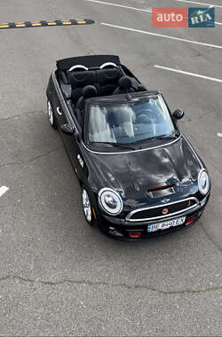 Кабриолет MINI Convertible 2011 в Киеве