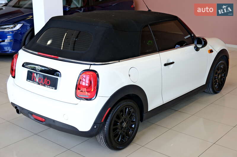 Кабріолет MINI Convertible 2019 в Одесі