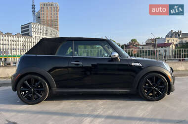 Кабриолет MINI Convertible 2014 в 