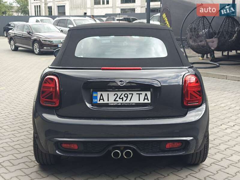Кабриолет MINI Convertible 2019 в Киеве