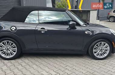 Кабриолет MINI Convertible 2019 в 