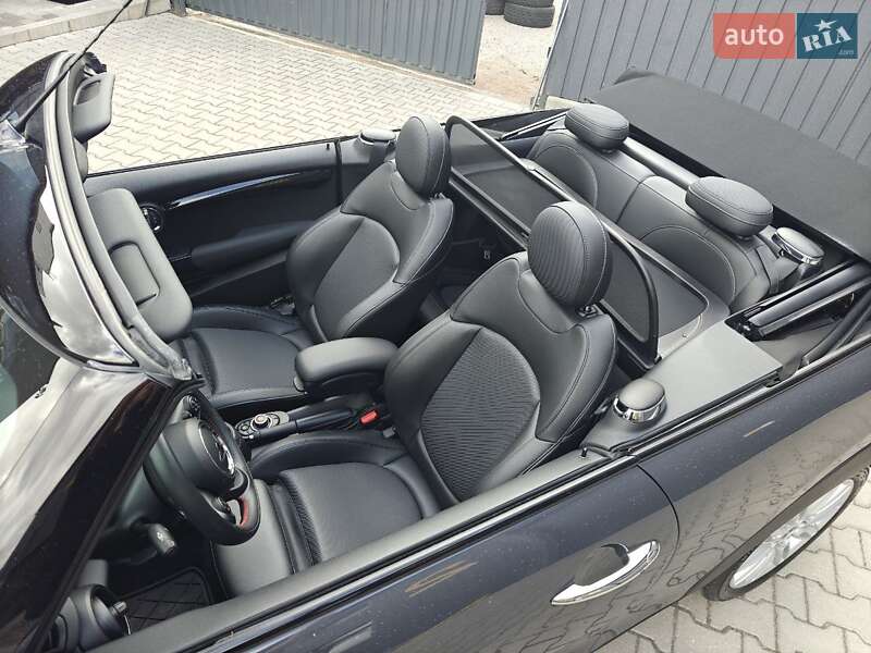 Кабриолет MINI Convertible 2019 в Киеве