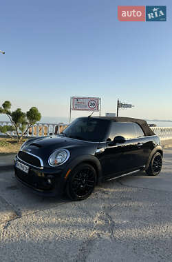 Кабриолет MINI Convertible 2015 в Одессе