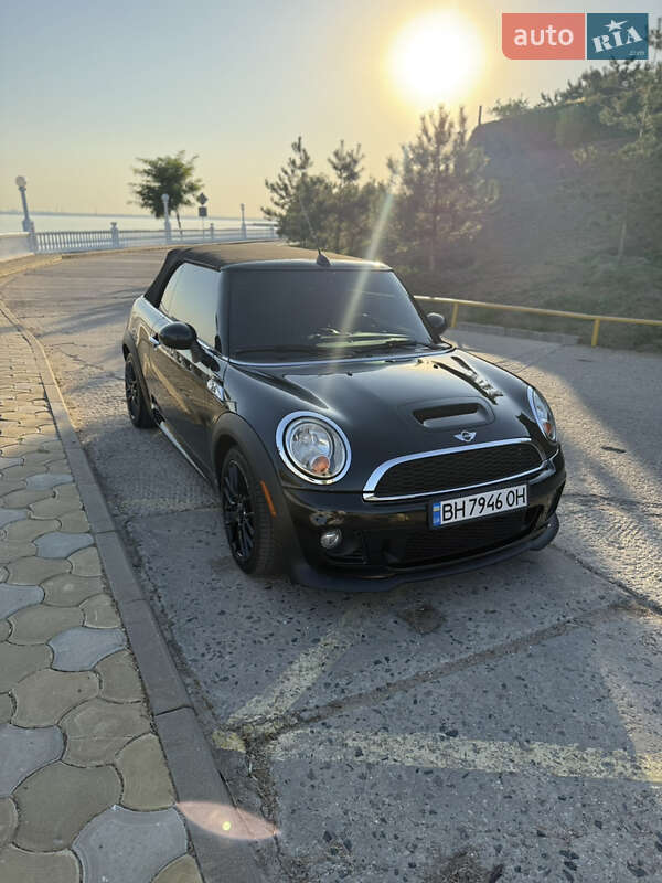 Кабріолет MINI Convertible 2015 в Одесі