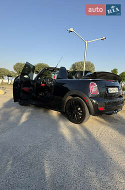 Кабріолет MINI Convertible 2015 в 