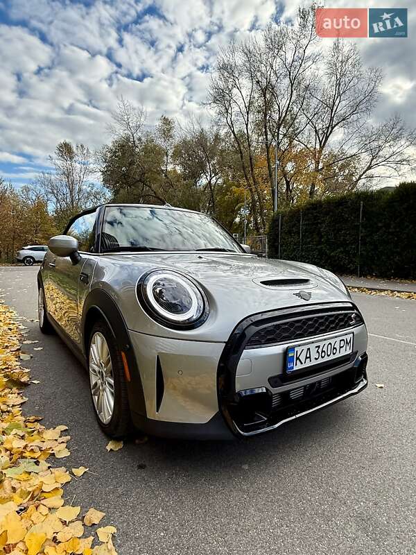 Кабріолет MINI Convertible 2022 в Києві фото 13 Кабріолет MINI Convertible 2022 в Києві
