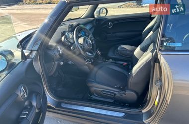 Кабриолет MINI Convertible 2019 в Гостомеле