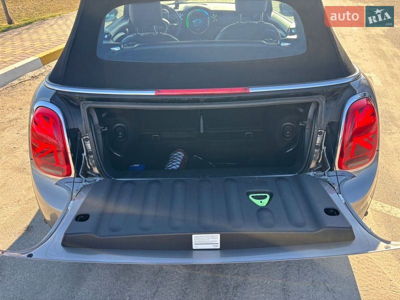 Кабриолет MINI Convertible 2019 в Гостомеле