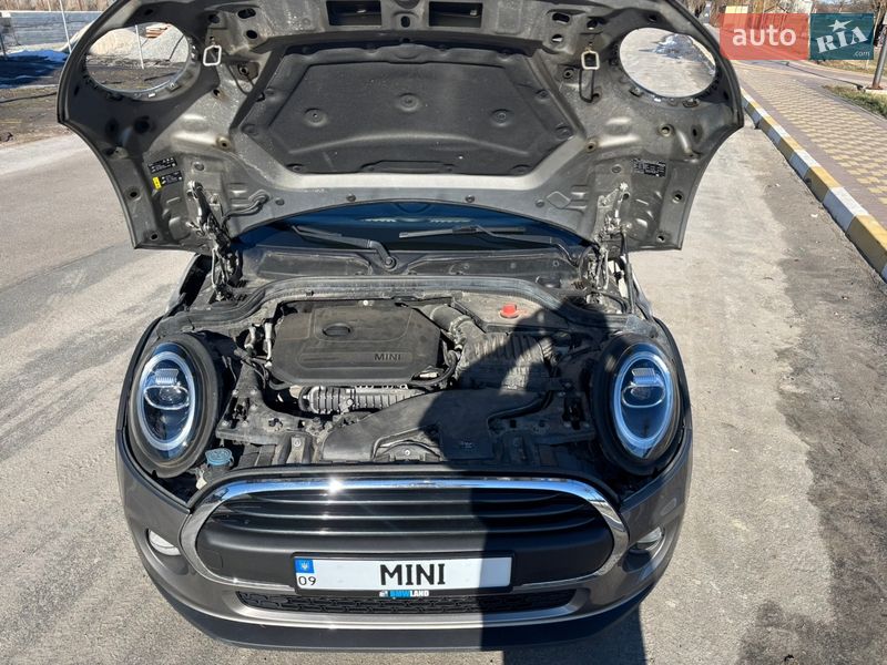 Кабриолет MINI Convertible 2019 в Гостомеле