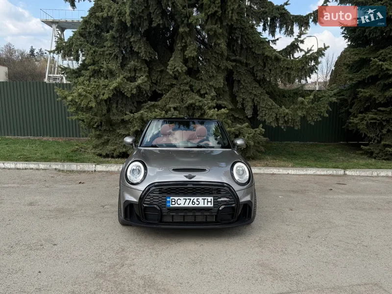 MINI Convertible 2017 VIN WMWWG9C3XH3C81296 фото оголошення 12 з 55