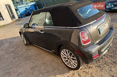 Кабриолет MINI Convertible 2013 в Ужгороде
