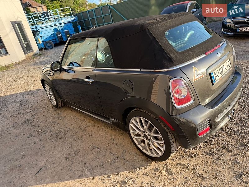 Кабриолет MINI Convertible 2013 в Ужгороде