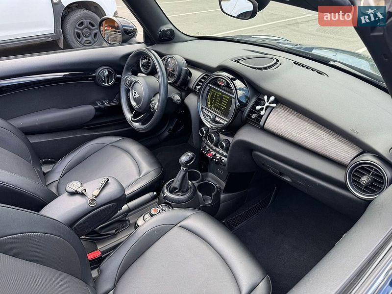 Кабріолет MINI Convertible 2017 в Дніпрі
