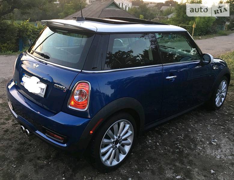 Mini Cooper S 2013 года