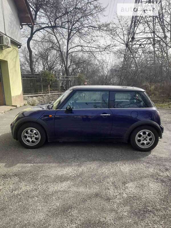Хэтчбек MINI Cooper 2005 в Киеве