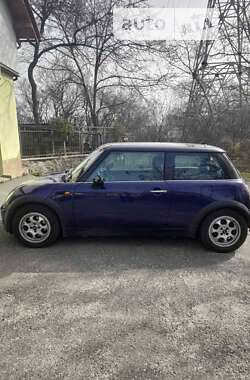 Хетчбек MINI Cooper 2005 в 