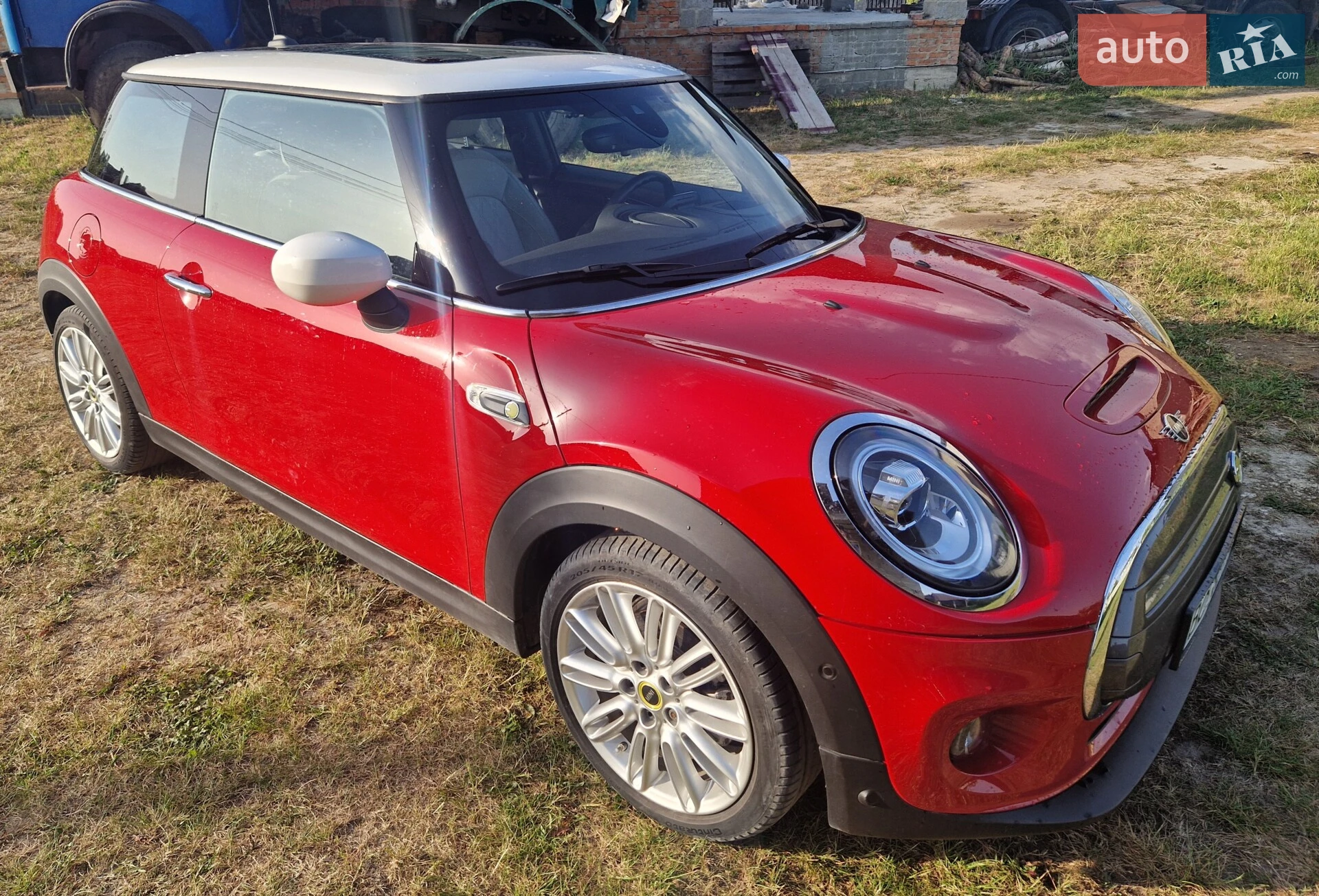 2021 MINI Cooper - фото 1