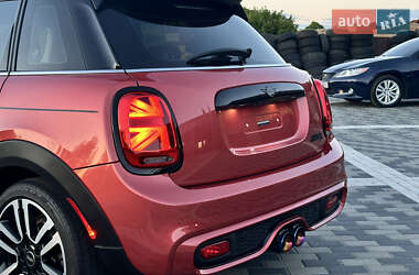 Хэтчбек MINI Cooper 2020 в 