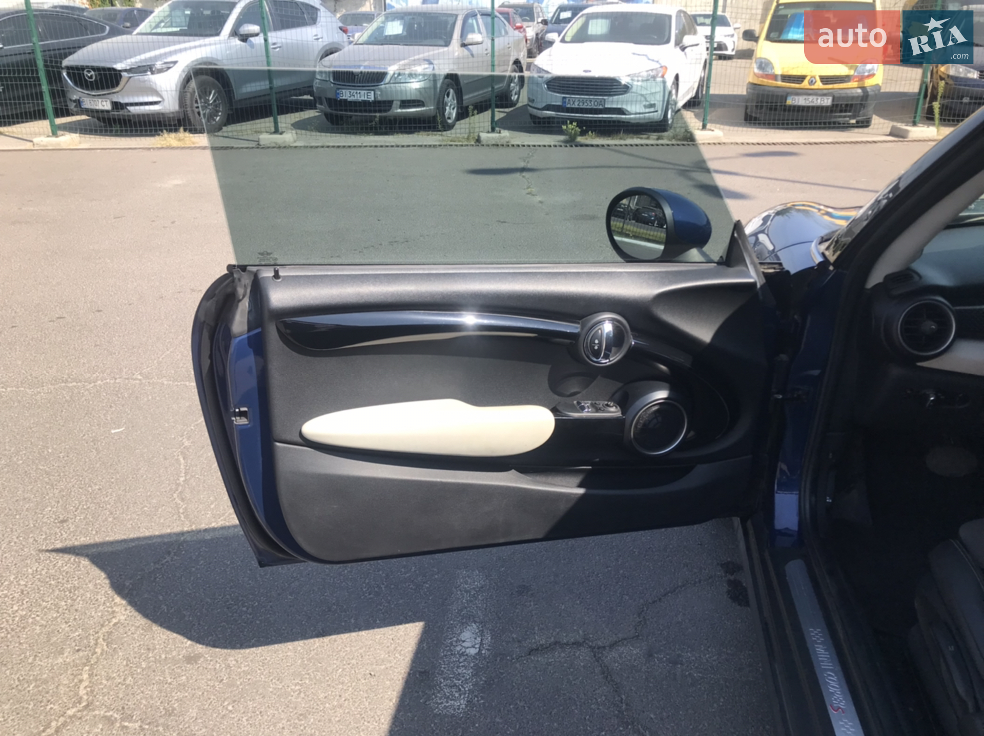 2014 MINI Cooper - мініатюра 10