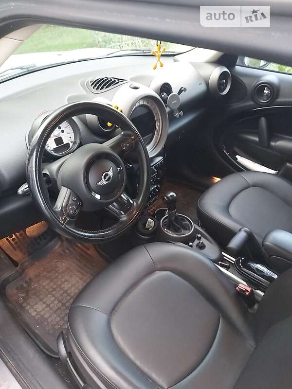 Хэтчбек MINI Cooper 2012 в Луцке