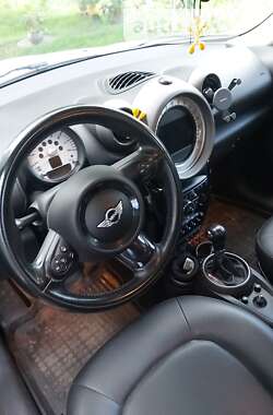 Хэтчбек MINI Cooper 2012 в Луцке