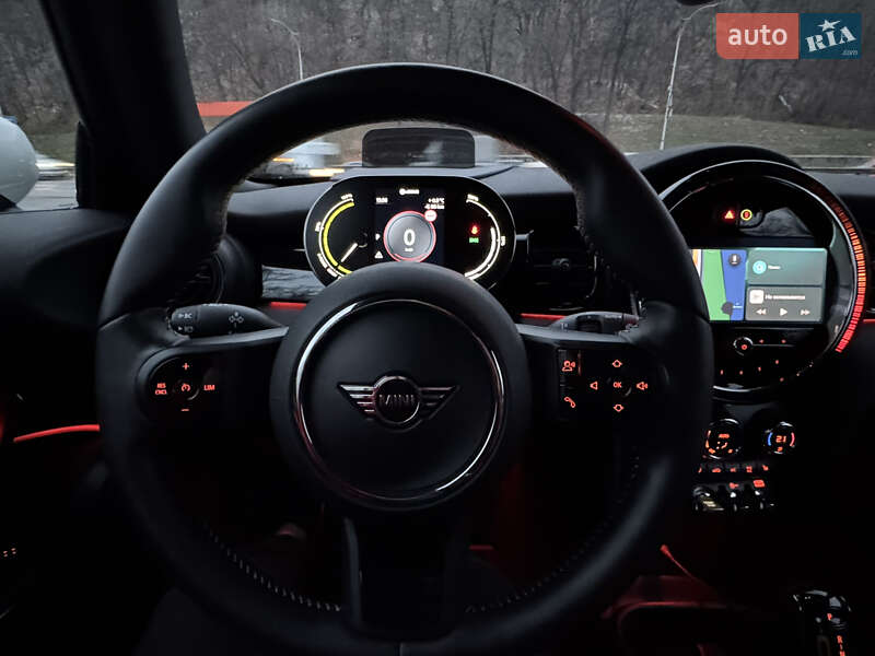 Хэтчбек MINI Cooper 2021 в Киеве