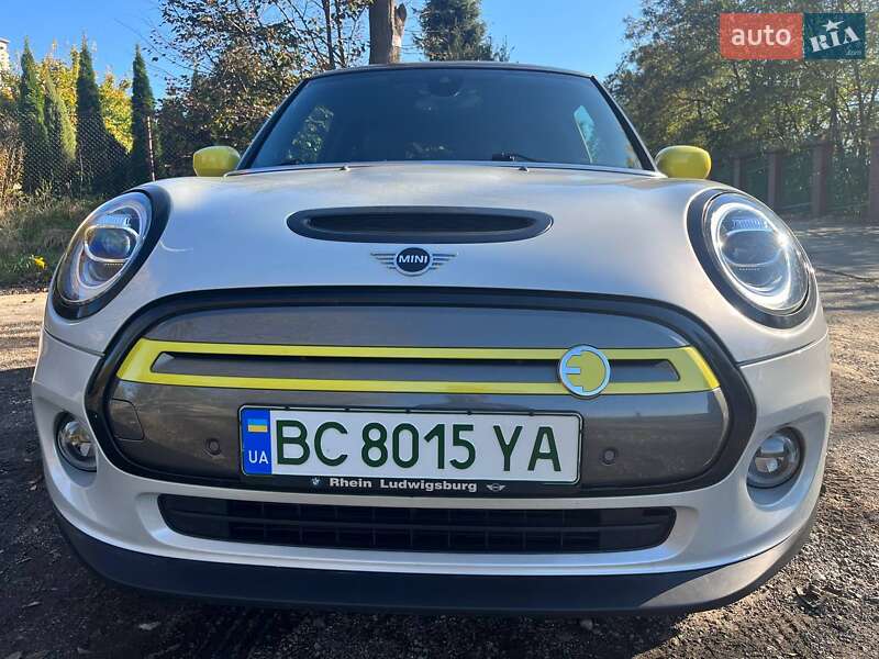 Хэтчбек MINI Cooper 2020 в Львове