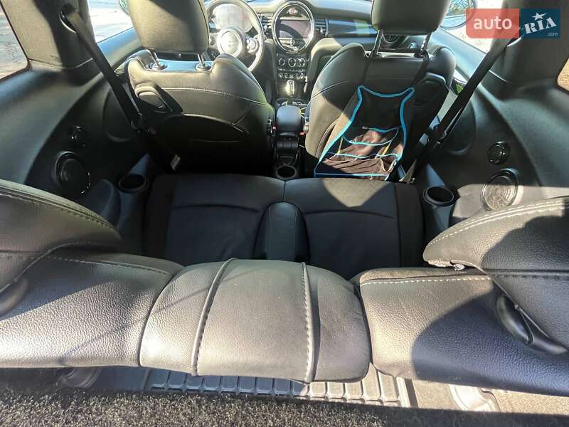 Хэтчбек MINI Cooper 2020 в Львове