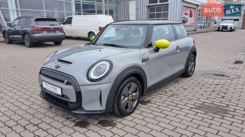 Хэтчбек MINI Cooper 2022 в Хмельницком