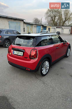 Хэтчбек MINI Cooper 2023 в 