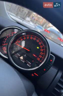 Хэтчбек MINI Cooper 2015 в Киеве