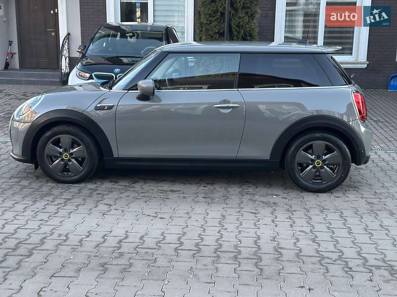 Хэтчбек MINI Cooper 2021 в Хмельницком