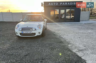 Хэтчбек MINI Cooper 2012 в 