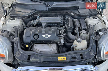 Хэтчбек MINI Cooper 2012 в 