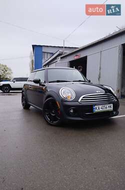 Хэтчбек MINI Cooper 2012 в 