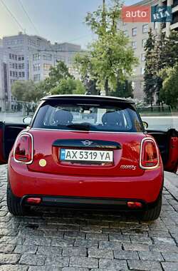 Хетчбек MINI Cooper 2024 в 